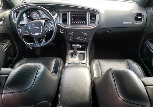 Dodge Charger cena 55000 przebieg: 123297, rok produkcji 2018 z Nowa Dęba małe 56